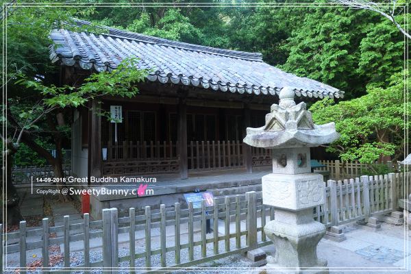 ด้านหลังมี พระพุธรูปเจ้าแม่กวนอิม Kangetsudo and the Kannon Statue 